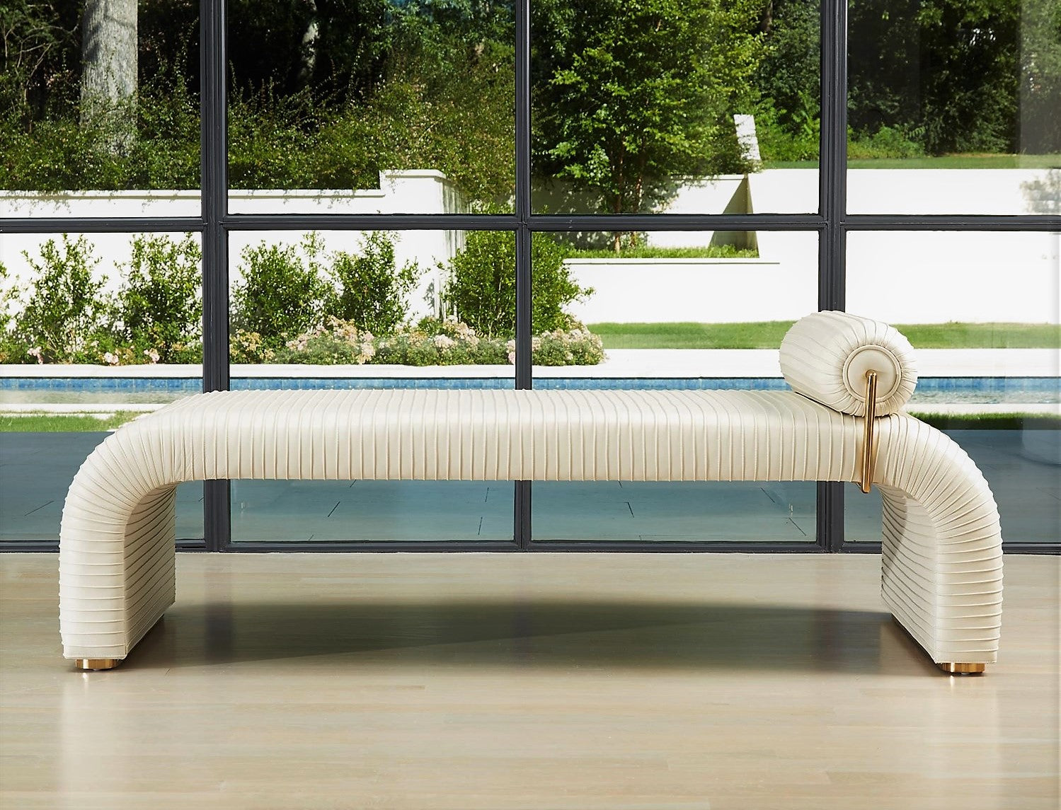 Cade Daybed - Milk or Graphite Leather