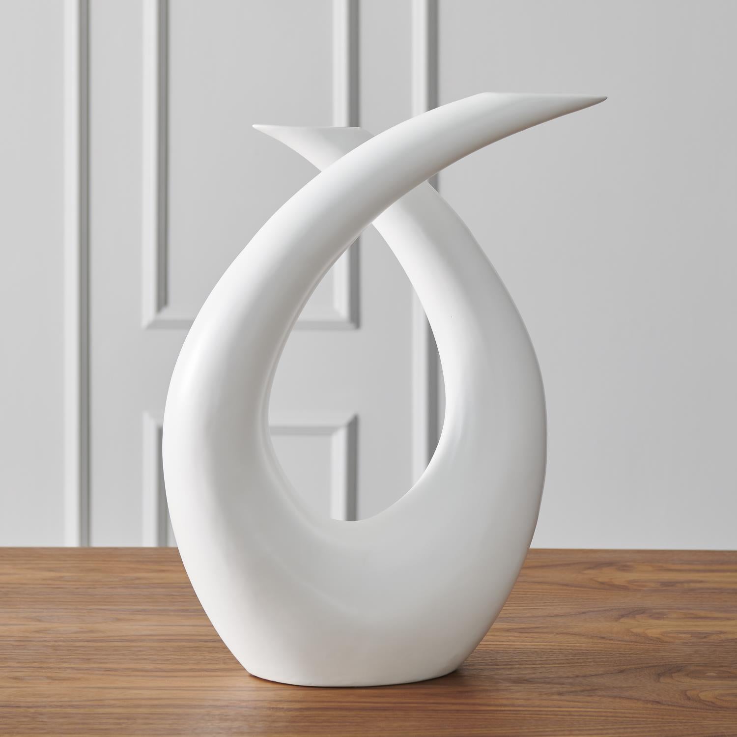 Loop Sculpture - Matte White